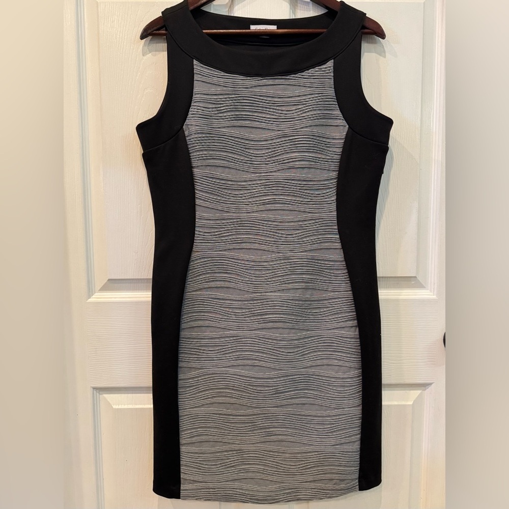 Calvin Klein Black and Gray Wave-Panel Sheath Dress